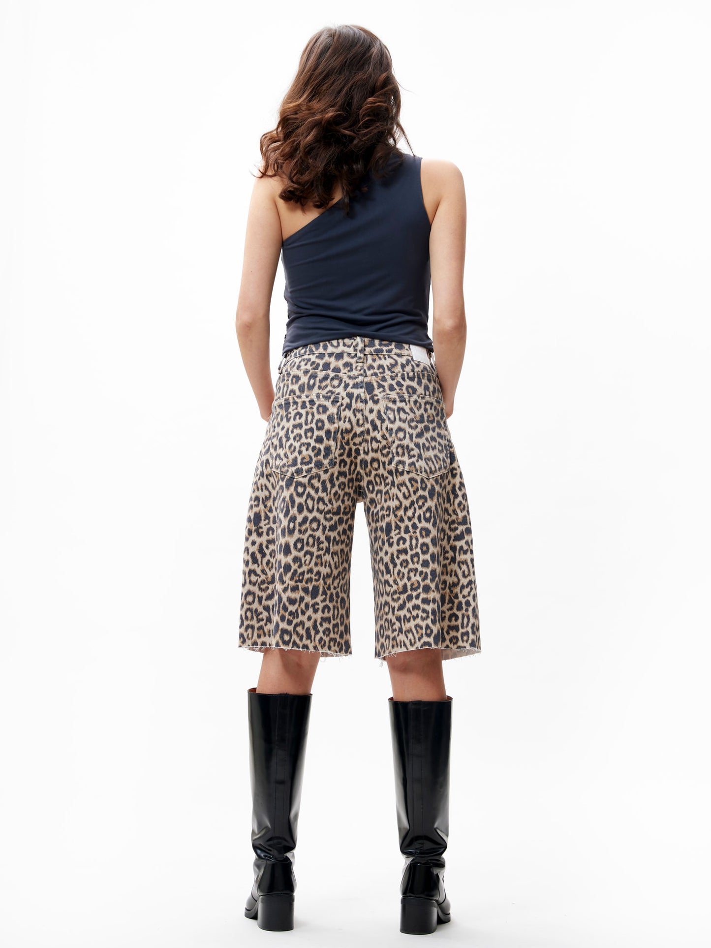 Catwalk Junkie Loose Fit Leopard Jorts