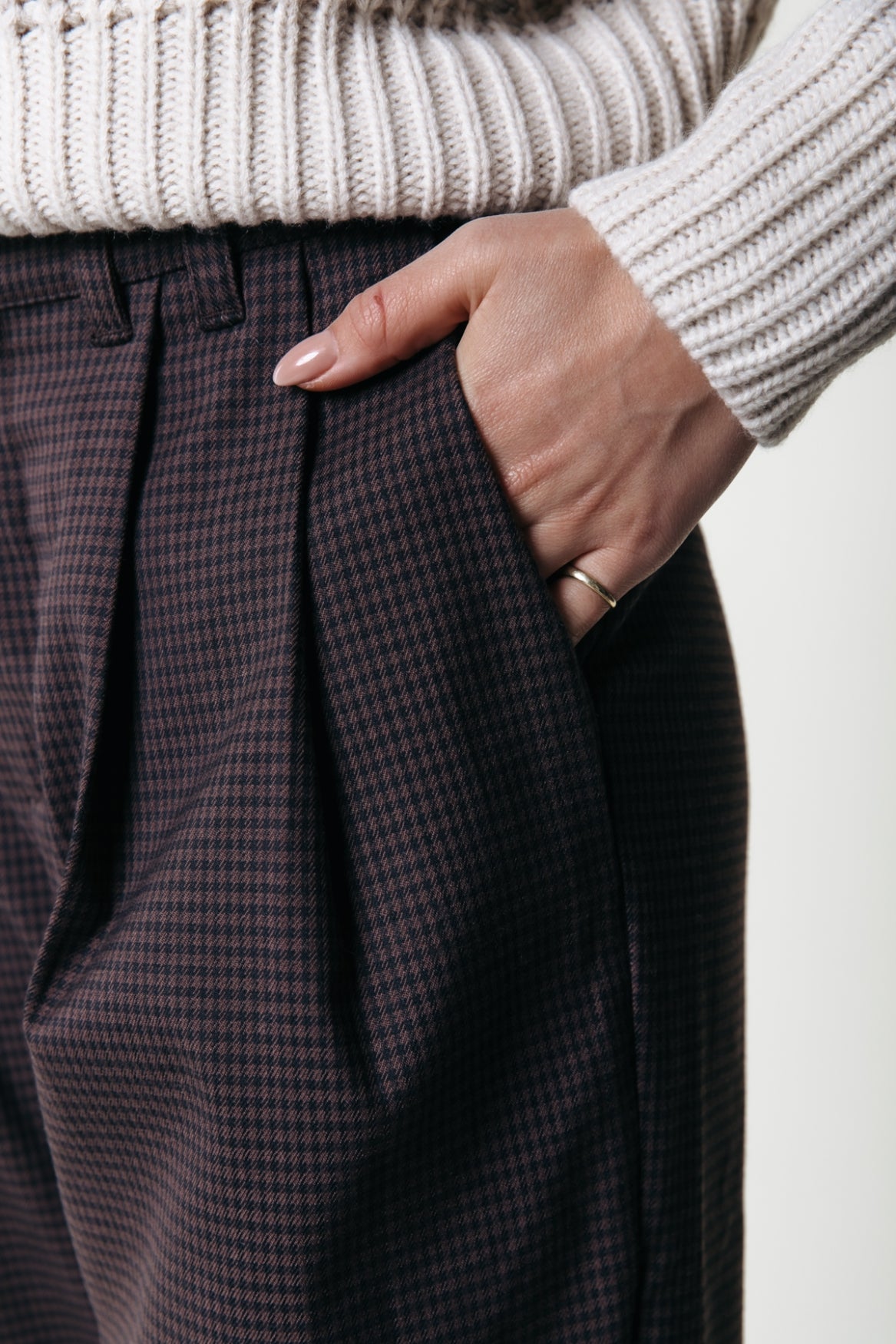 Colourful Rebel Rus Check Straight Pants | Dark brown