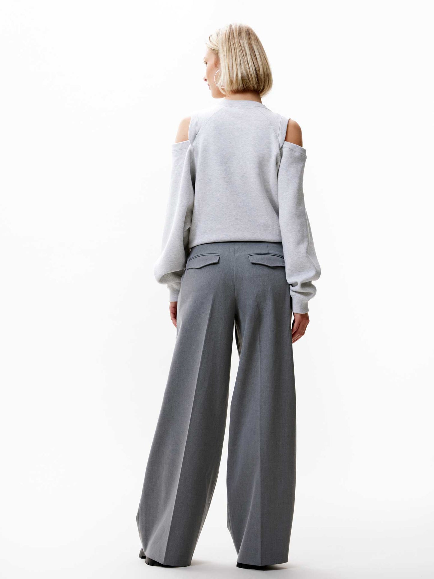 Catwalk Junkie Sweater met Cut Out