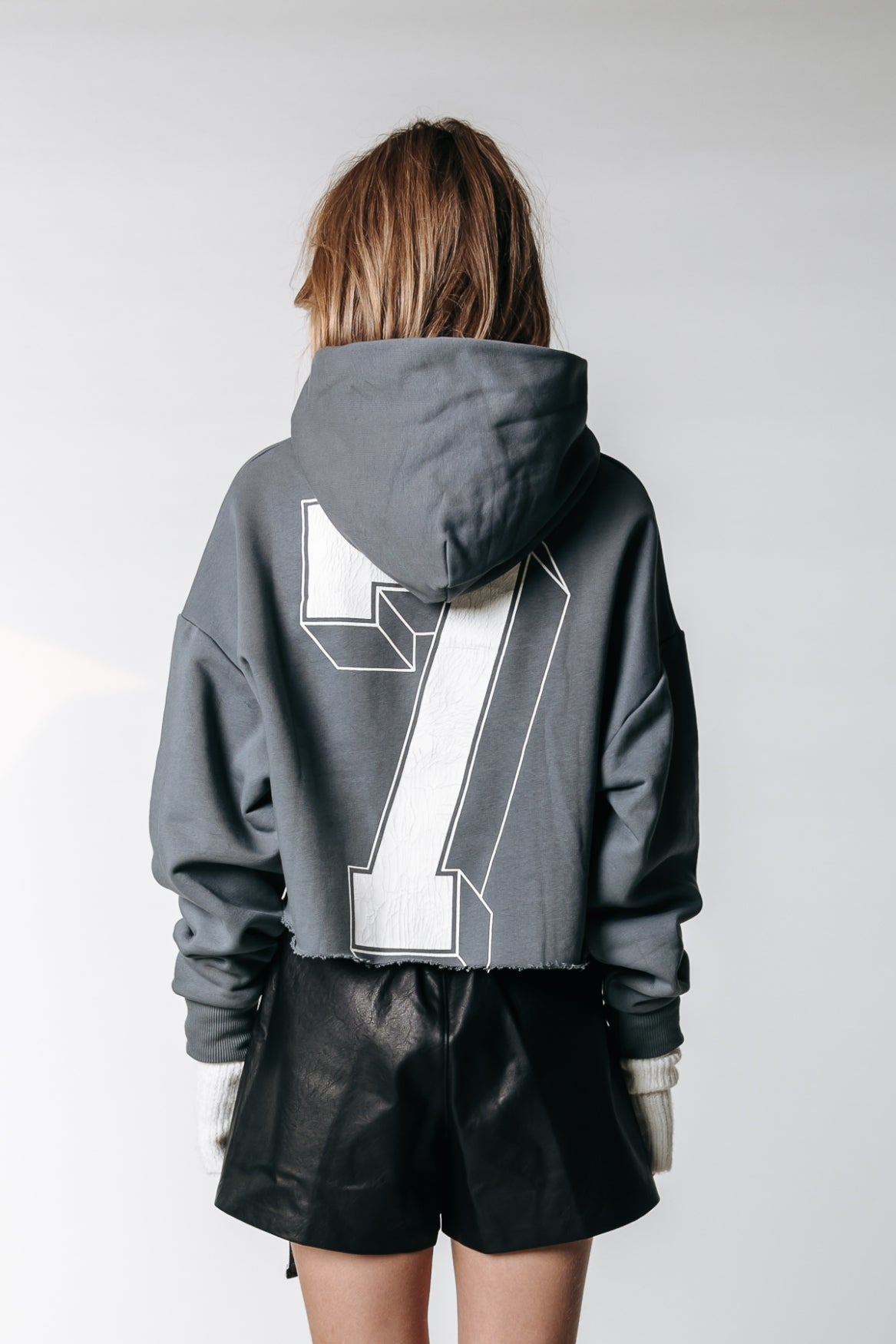 Colourful Rebel Seven Cropped Hoodie | Dark grey