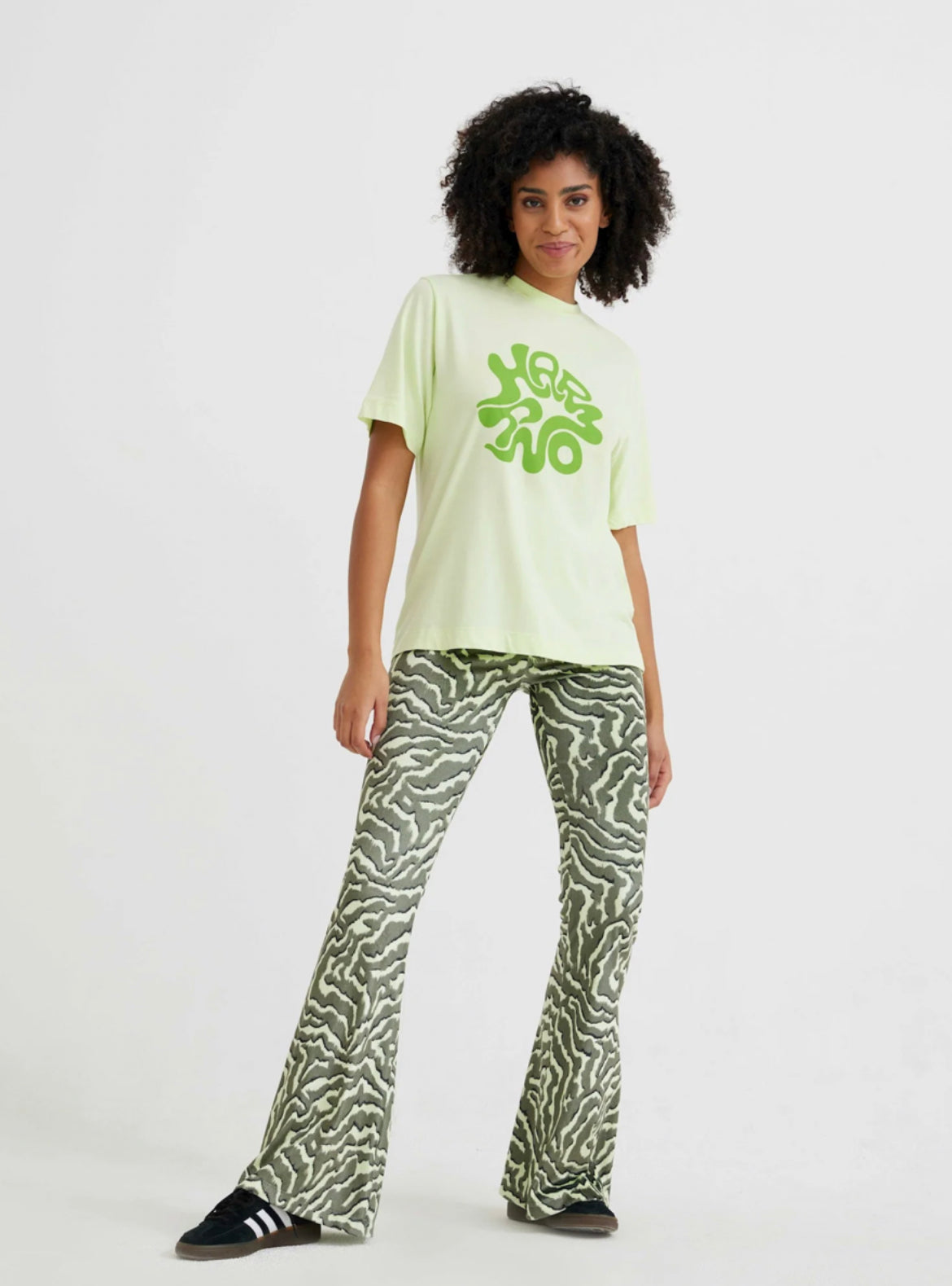 Catwalk Junkie Velvet Flare Broek